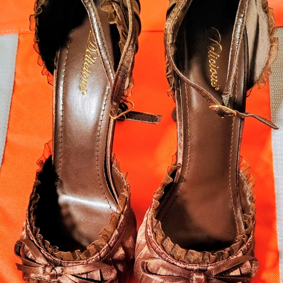 Delicious Brown Ruffled Heels - Picture 1 of 5